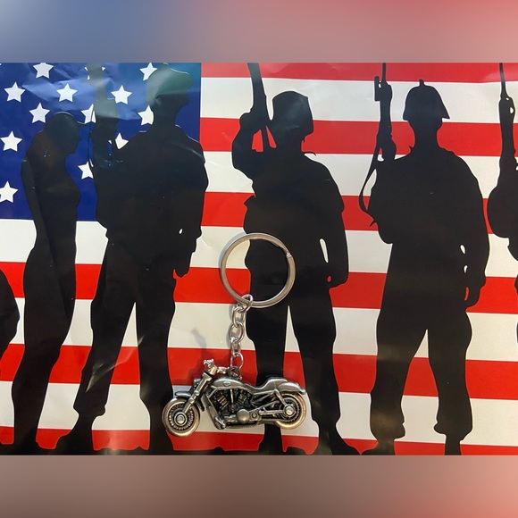 Motorcycle  Key Chain - Picture 4 of 5